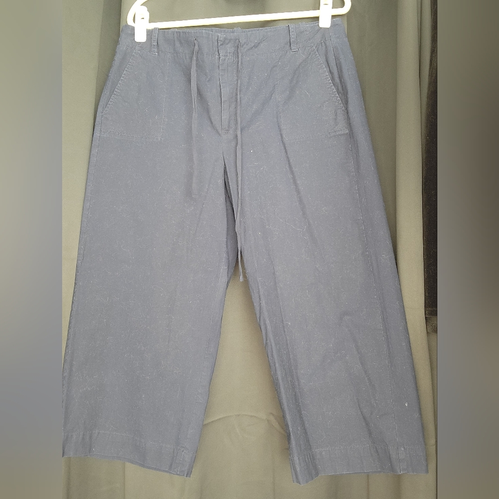 Navy Blue Wide Leg Capri Pants
